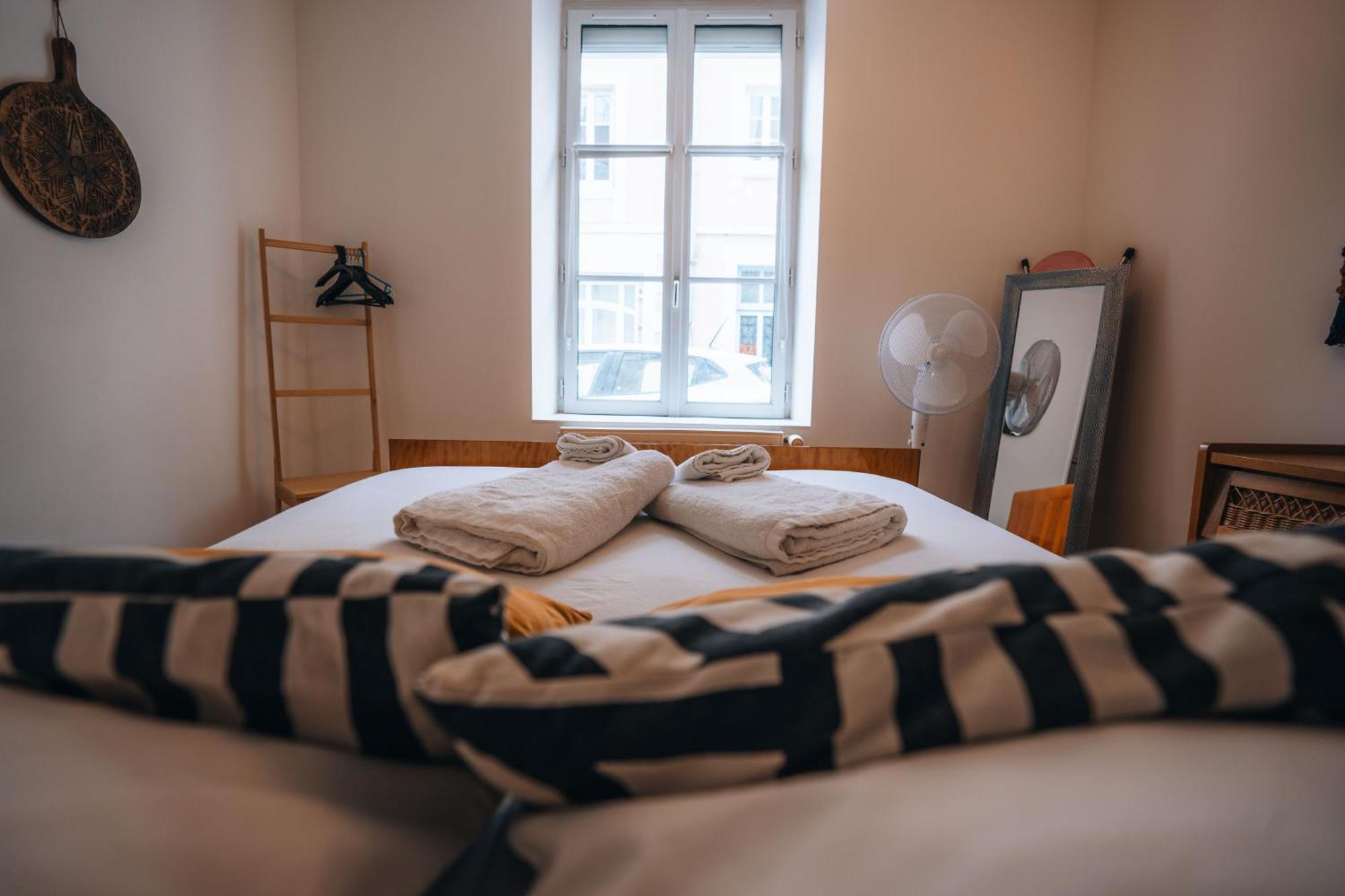 Les Petits Roys - Proche Centre Ville - Cosy Châteauroux Buitenkant foto